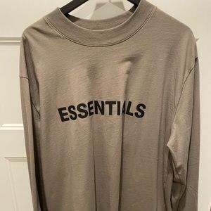 Men’s essential fear of god long sleeve